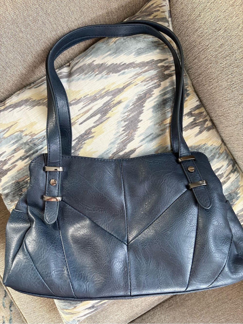 Mia & Luca Navy Shoulder Bag